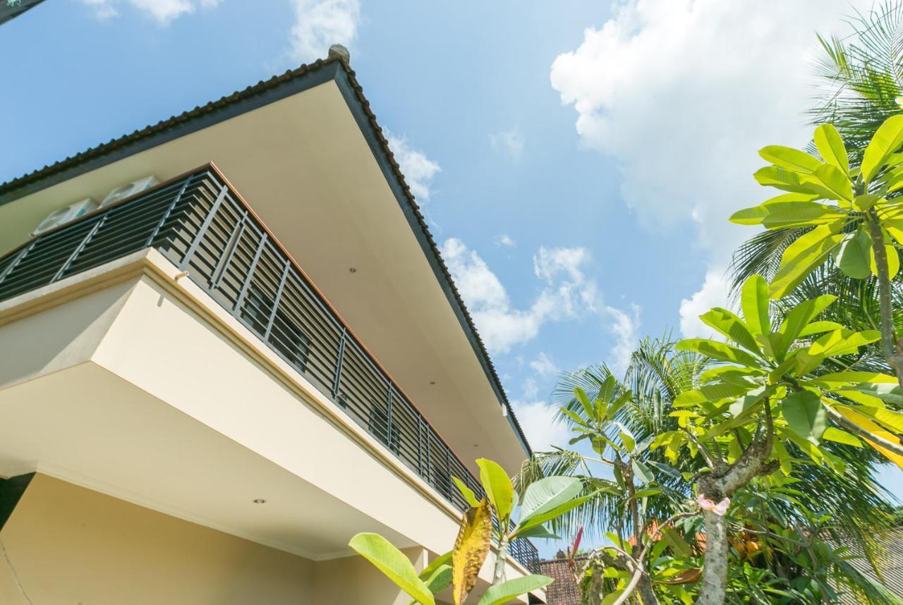 Melody Guest House Jimbaran Exterior foto